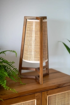 Lampa z drewna teakowego i rattanu TEMPEL I Bally Hands