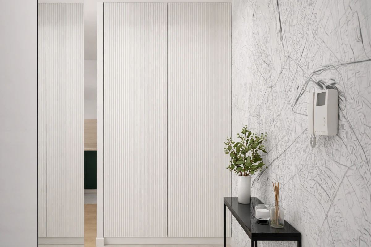 Biała szafa do małego przedpokoju